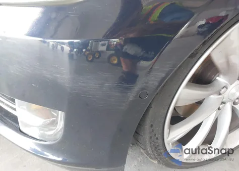 2014 Tesla Model S P85 из США, поврежденный, VIN 5YJSA1H11EFP60357